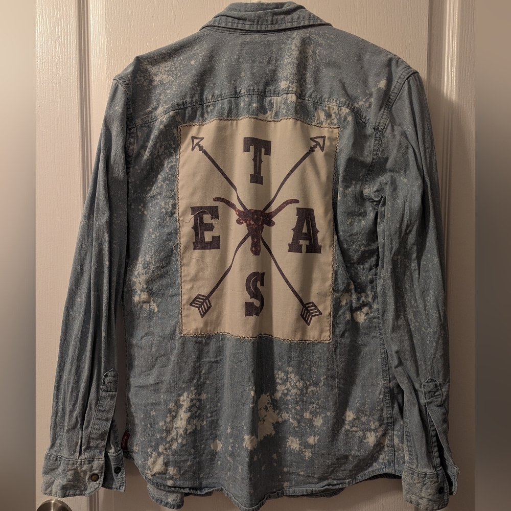 Wrangler Western Denim Shirt Size Small Cowboy Cowgirl Texas Rodeo Longhorns